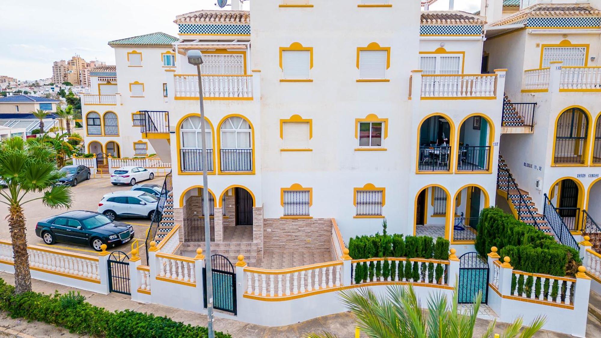 Appartamento Blue Heaven Torrevieja Esterno foto